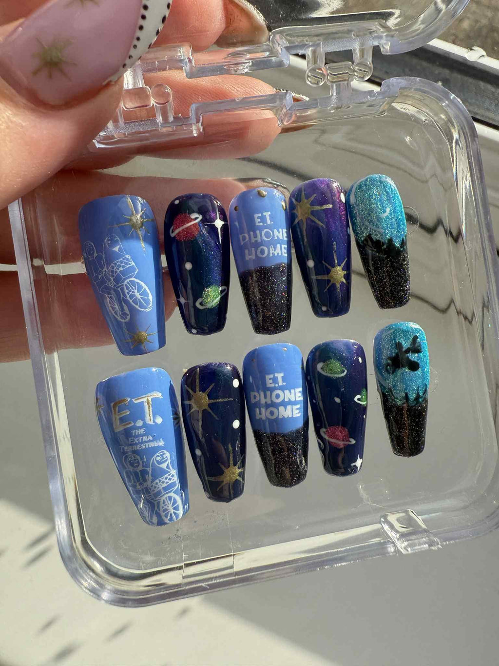 E.T. Inspired Press-On Nails – Blue Galaxy Nail Set with Alien & Space Design – Cosmic Handmade False Nails- Gifts for her