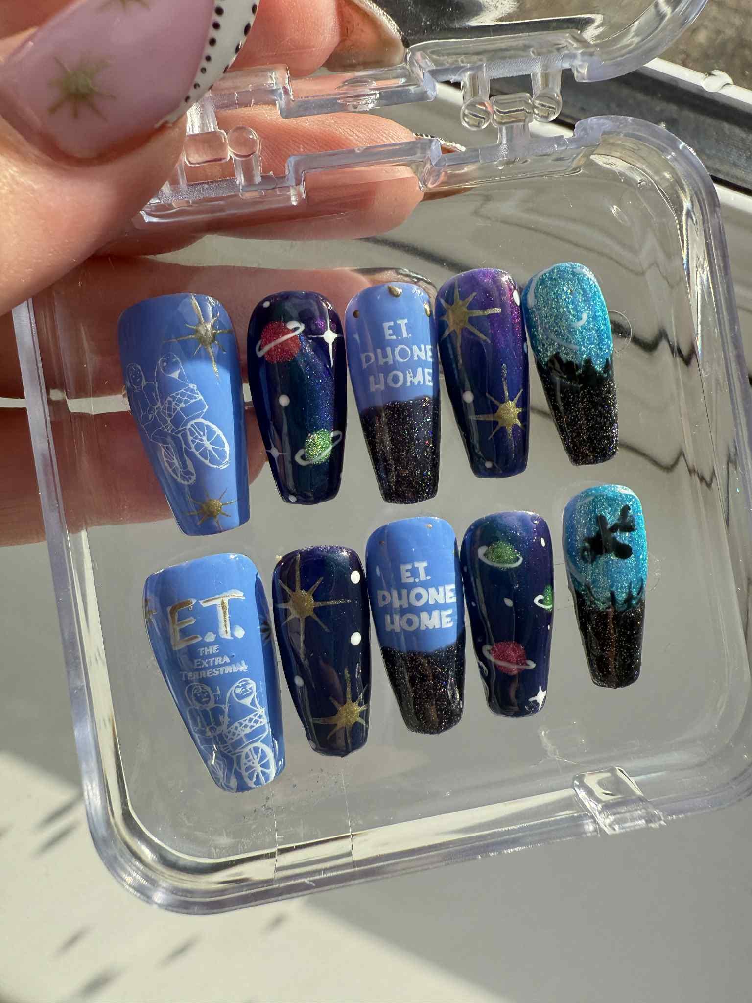 E.T. Inspired Press-On Nails – Blue Galaxy Nail Set with Alien & Space Design – Cosmic Handmade False Nails- Gifts for her