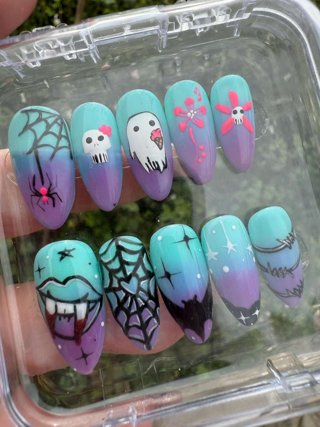 Summerween ombré press on nails - Blue purple fake nails - reusable handmade nails - gothic spooky press ons - gift for her