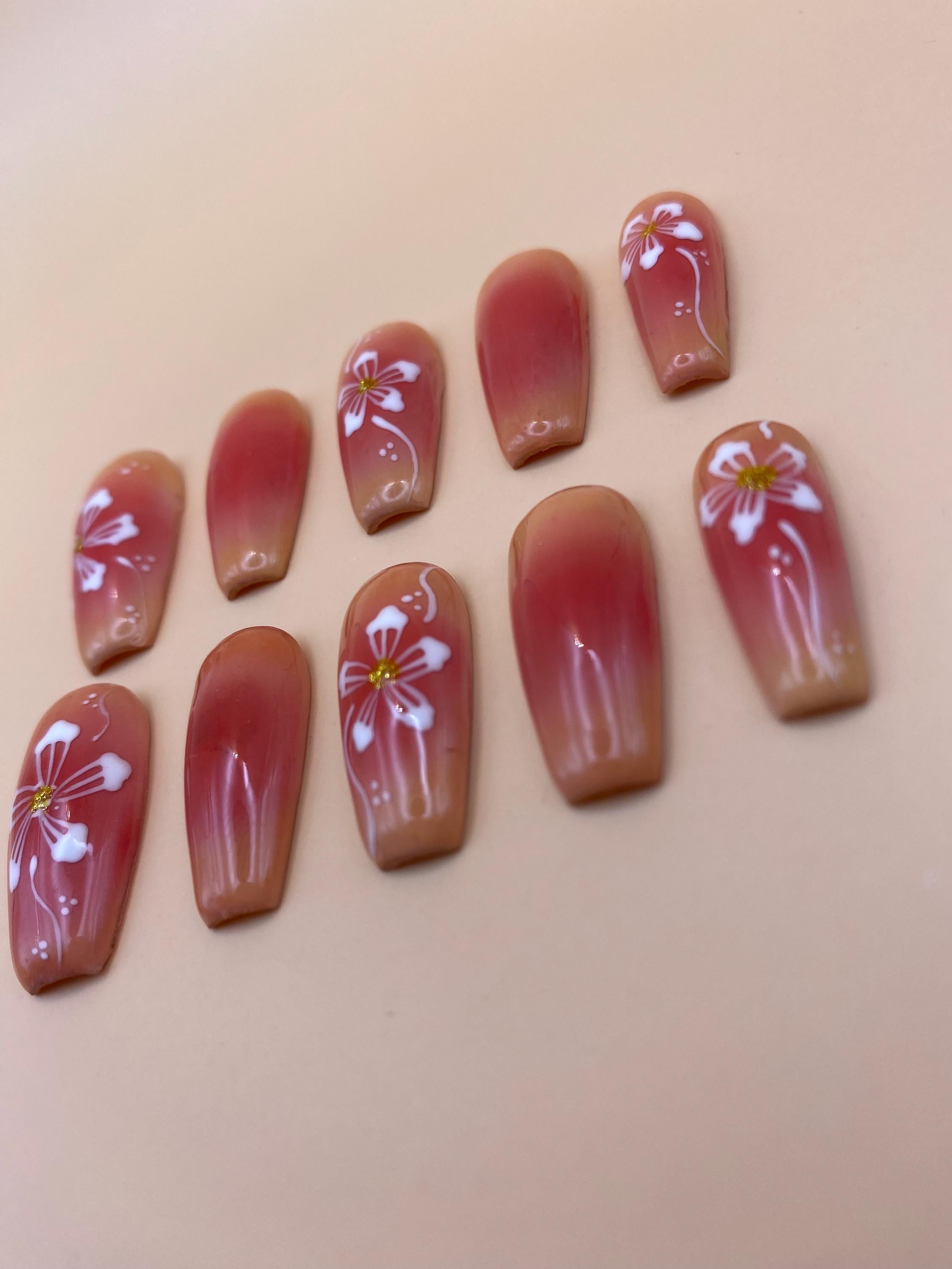 Summer coral flower press on nails - Hibiscus flower fake nails - reusable handmade nails - bright summer press ons - gift for her