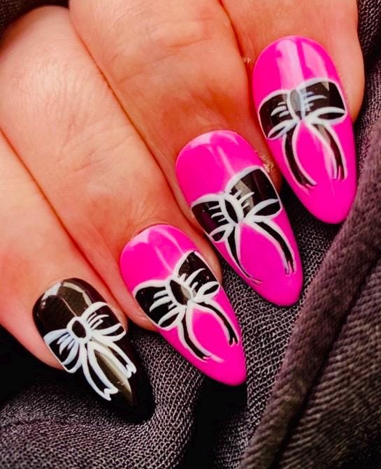 Gothic press on nails - pink - black - gifts for her - goth - bow -