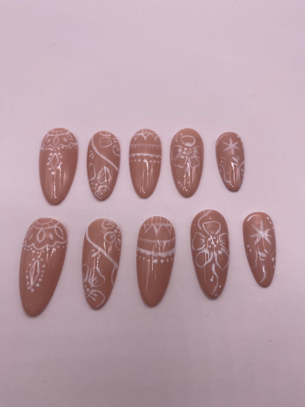 Boho summer press on nails - Neutral fake nails - summer nail art set - reusable handmade nails - clean girl press on - gift for her