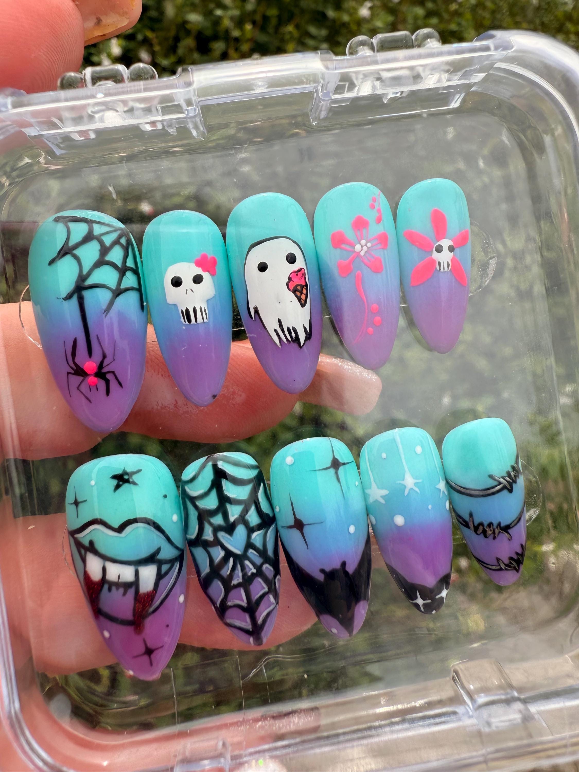 Summerween ombré press on nails - Blue purple fake nails - reusable handmade nails - gothic spooky press ons - gift for her
