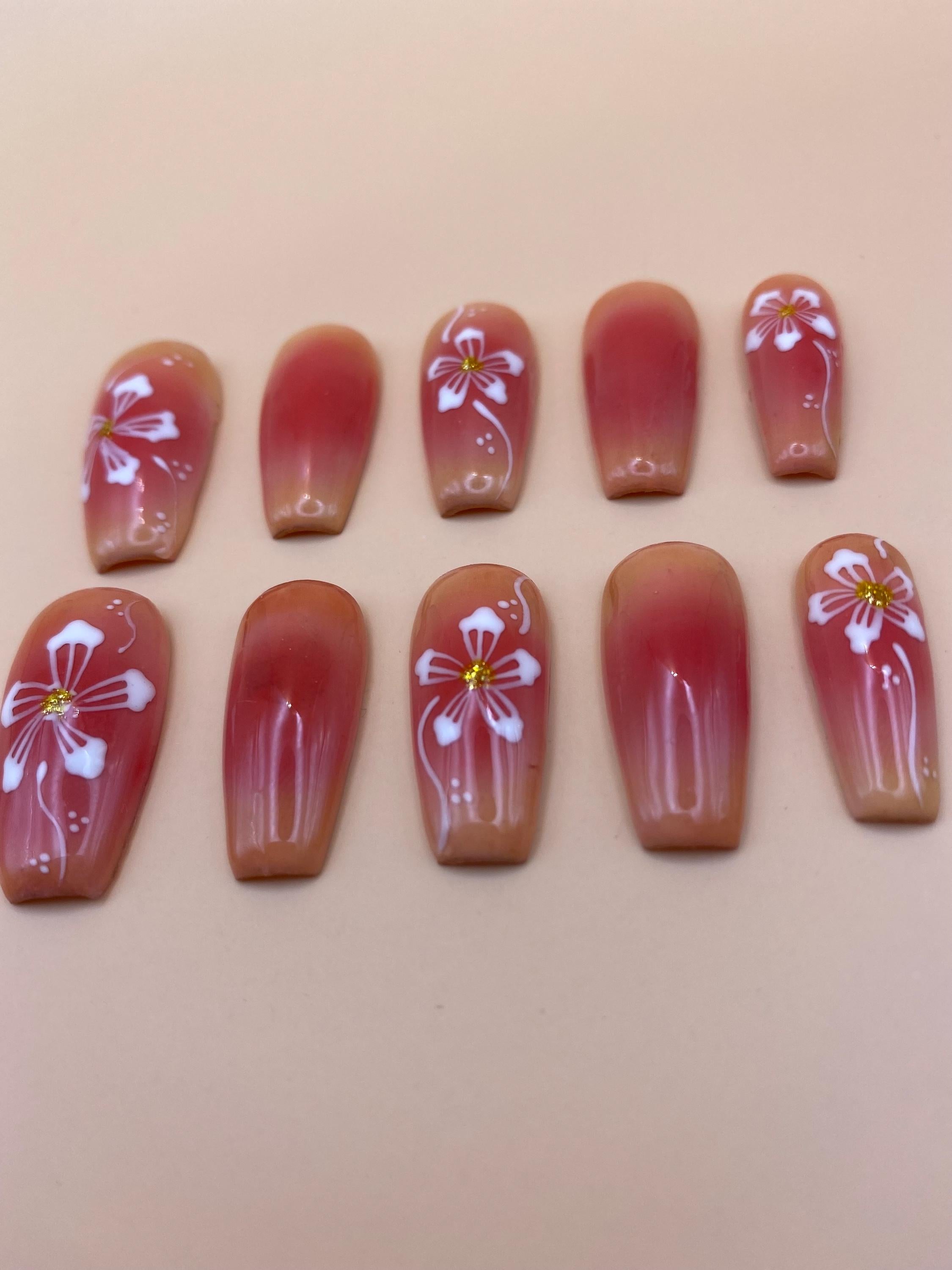 Summer coral flower press on nails - Hibiscus flower fake nails - reusable handmade nails - bright summer press ons - gift for her