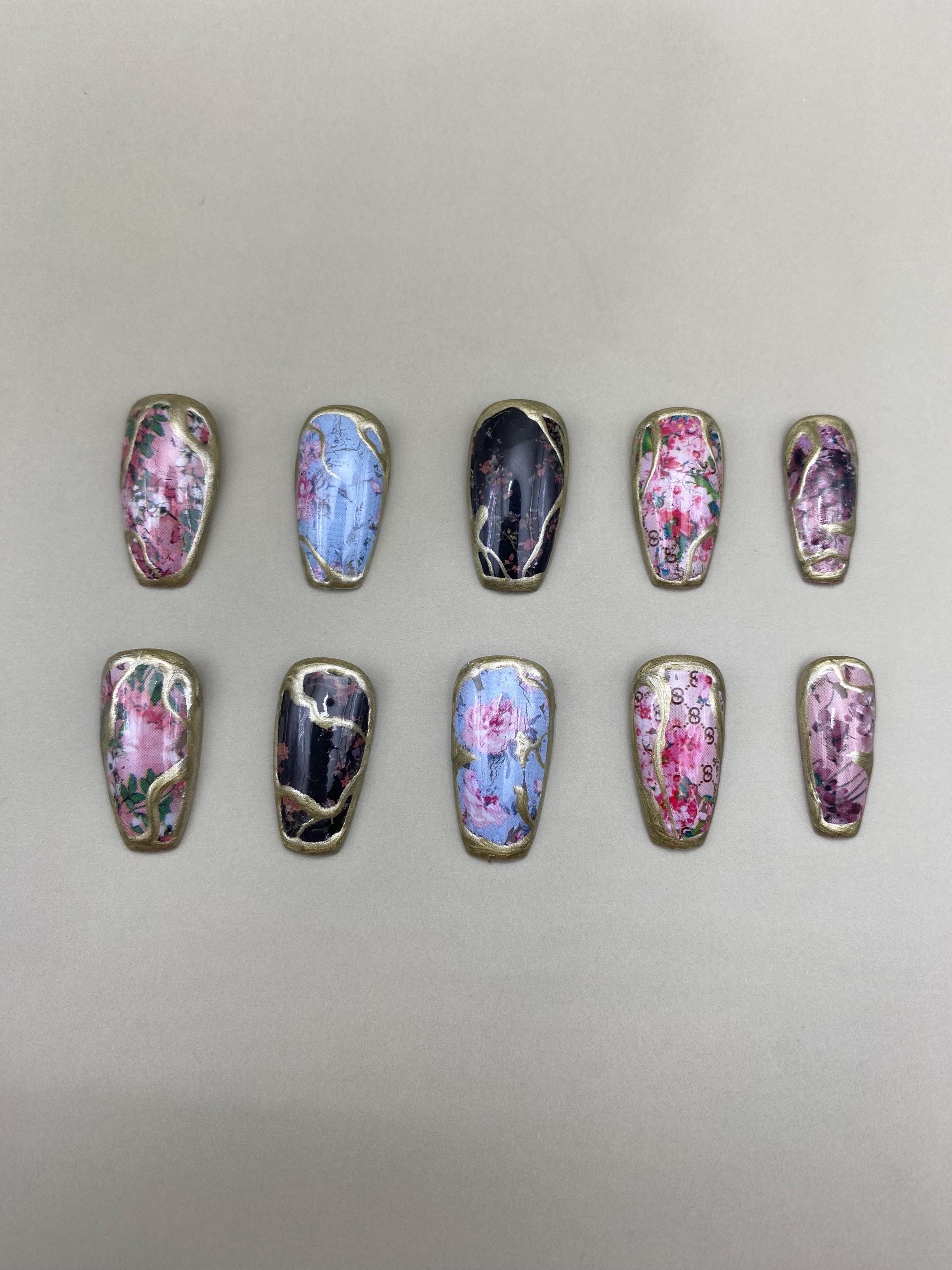 Garden party press on nails - vintage press on nails - gifts for her - Bridgerton inspired - floral - flowers - spring - art - gift