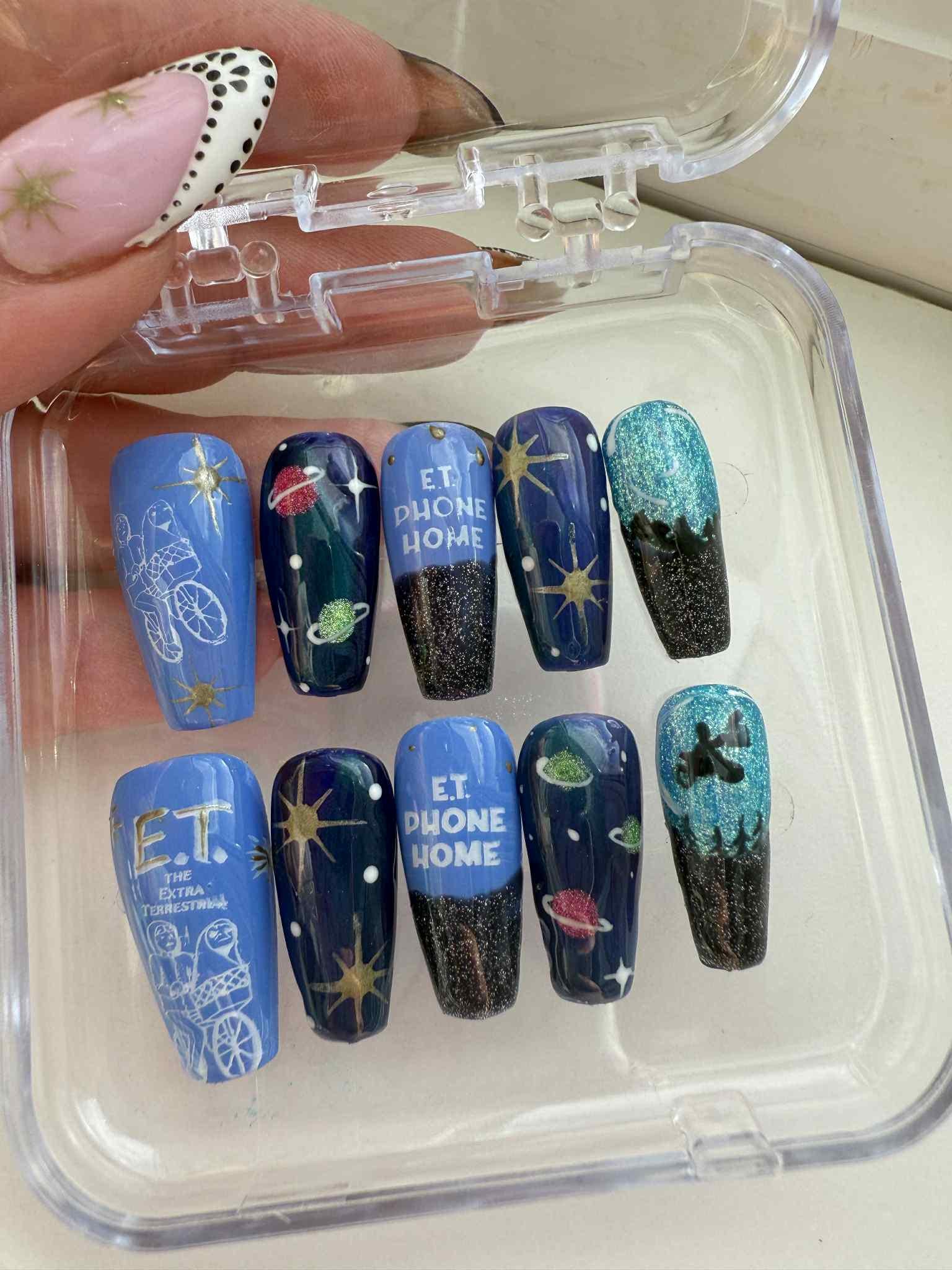 E.T. Inspired Press-On Nails – Blue Galaxy Nail Set with Alien & Space Design – Cosmic Handmade False Nails- Gifts for her