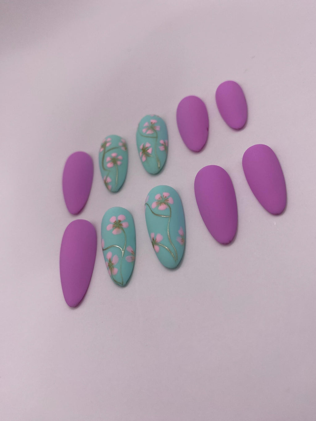 Cherry blossom press on nails - Sakura Floral fake nails - spring nail art set - reusable handmade nails - soft pink press on - gift for her
