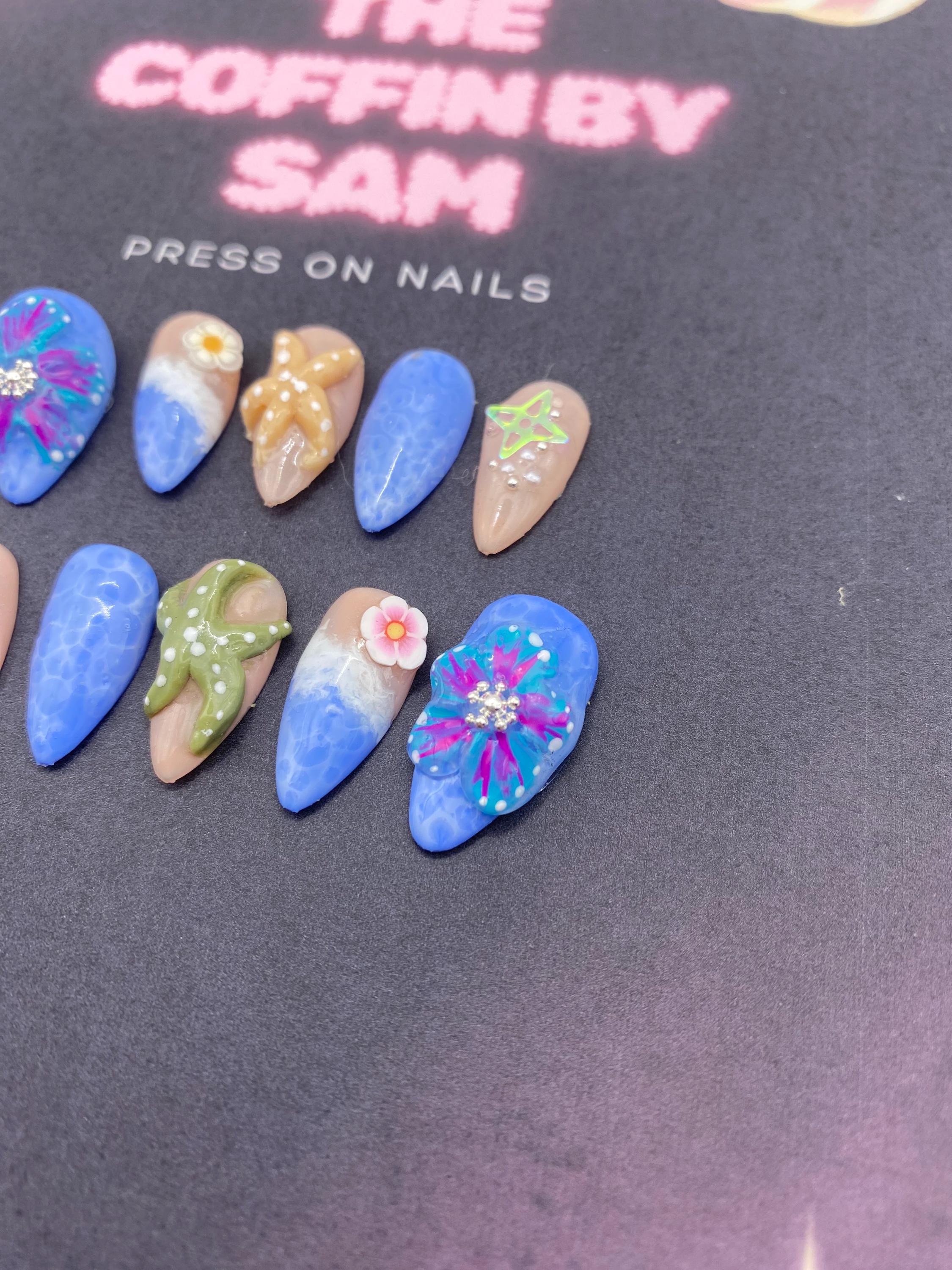 4d 3d press on nails - beach - holiday - sea life -unique nails - blue - starfish - flowers