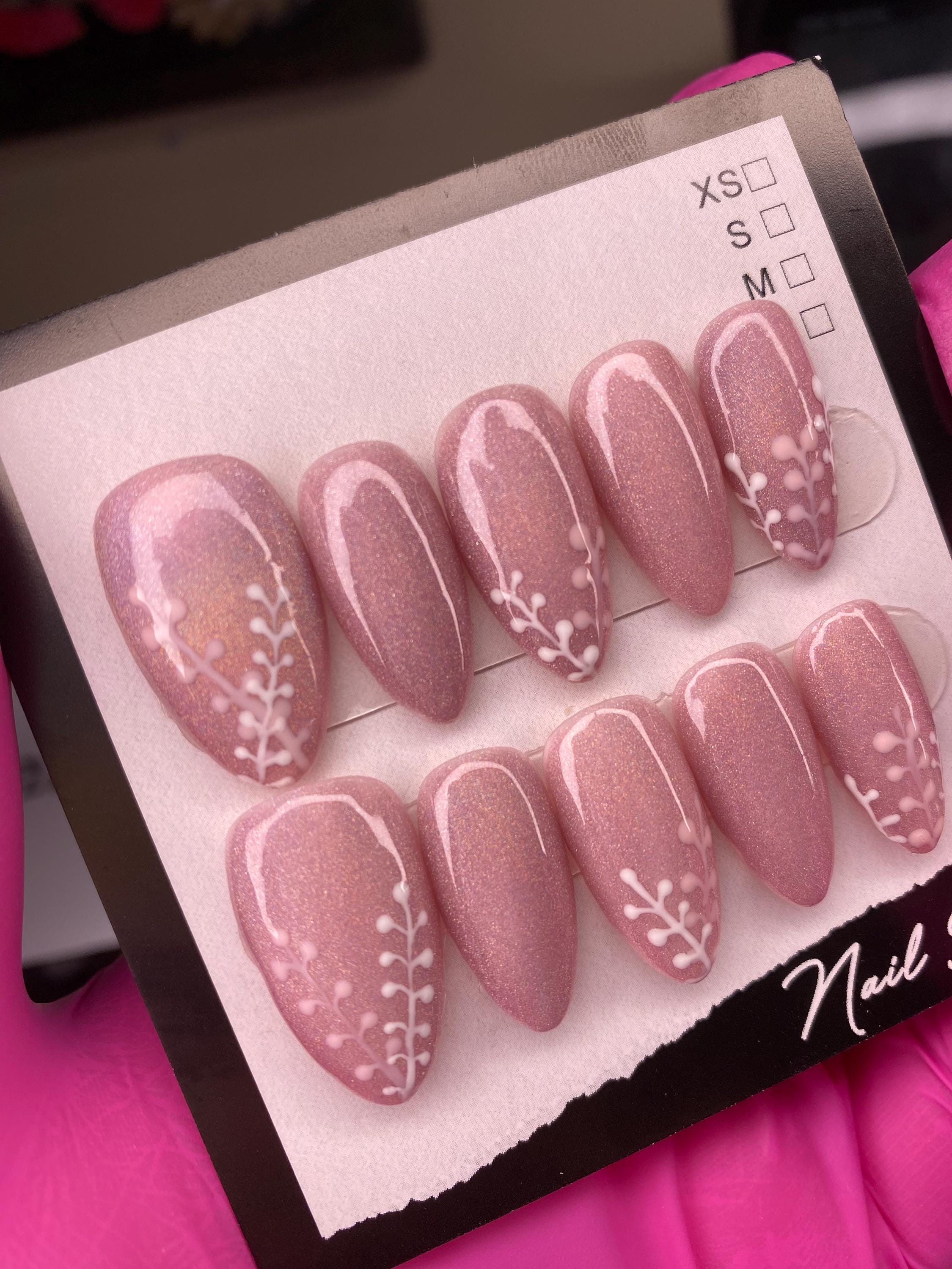 Bridal nails - wedding nails - pink nails - press on nails - hand painted - unique nails