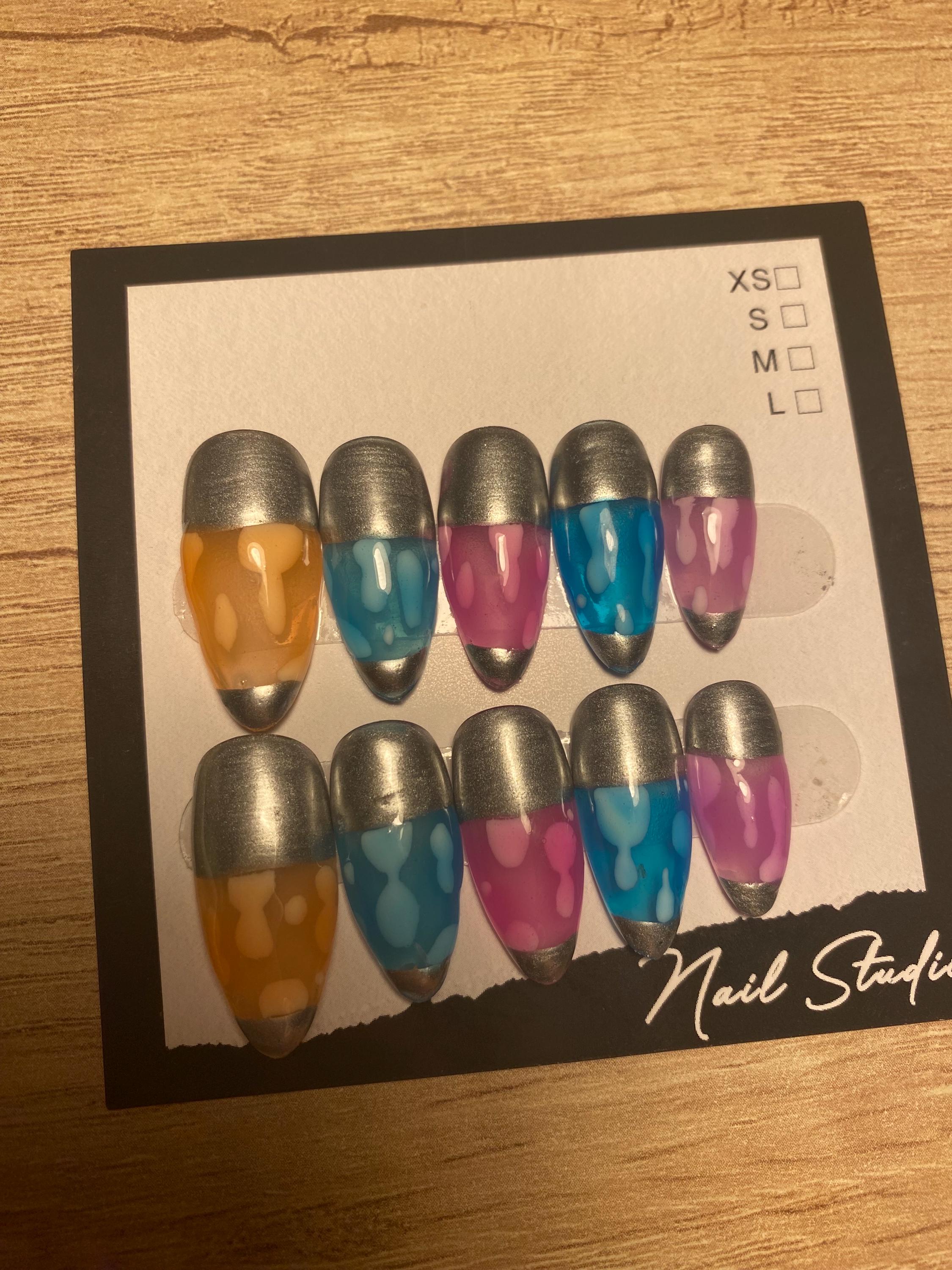 Glow and Flow: Lava Lamp Press-On Nails - funky trendy 60s lava lamp press on nails - gifts for her - vintage - retro - Rainbow - art - gift