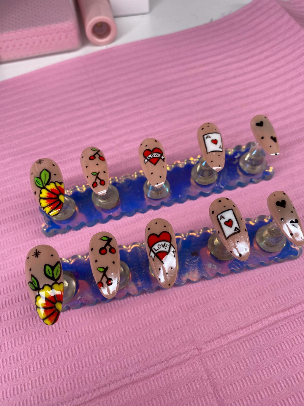 Tattoo inspired press on nail set - beige - gift for her - unique gift - red - fake nails - unique design - chrome