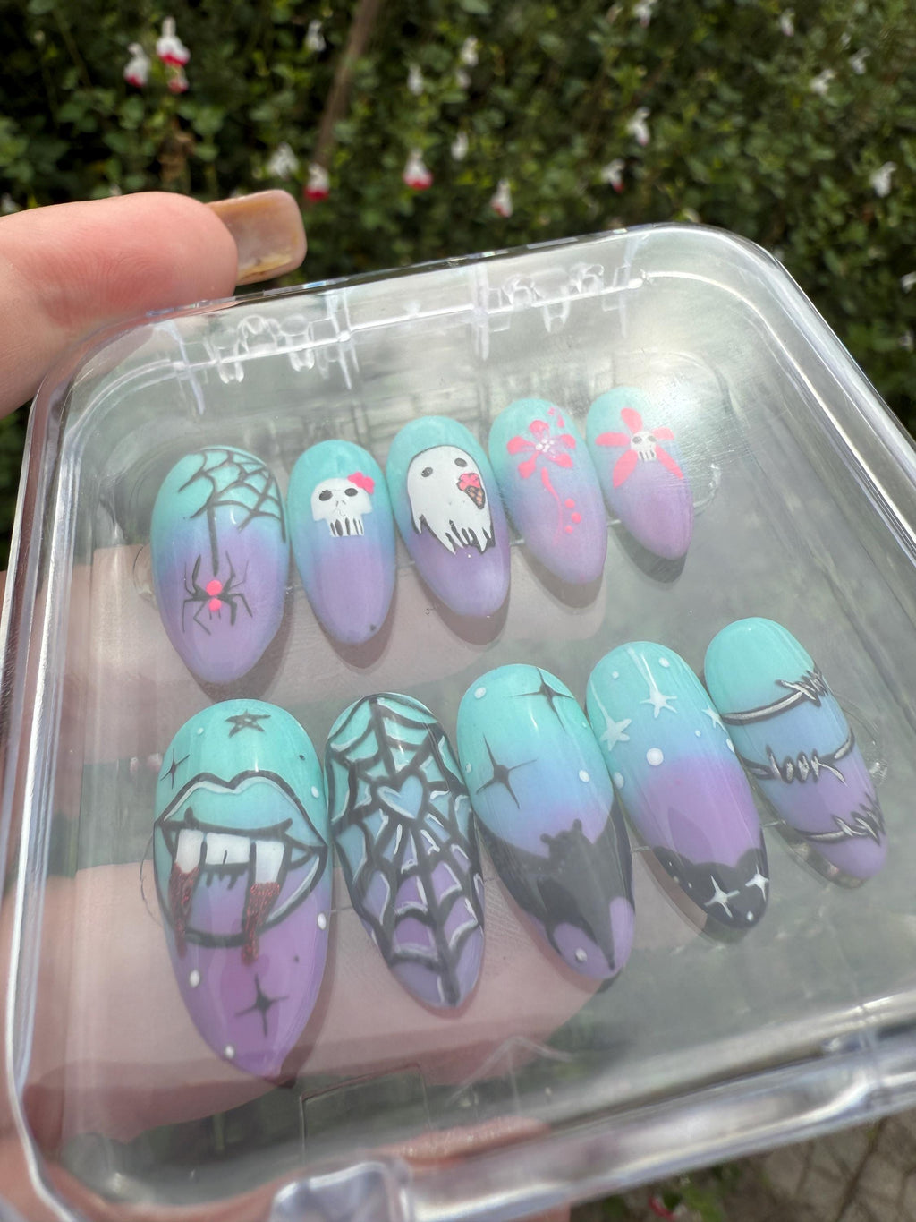 Summerween ombré press on nails - Blue purple fake nails - reusable handmade nails - gothic spooky press ons - gift for her