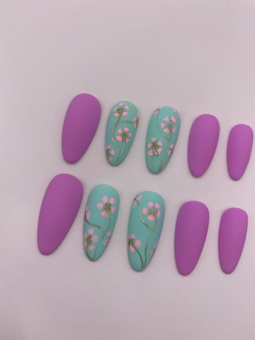 Cherry blossom press on nails - Sakura Floral fake nails - spring nail art set - reusable handmade nails - soft pink press on - gift for her