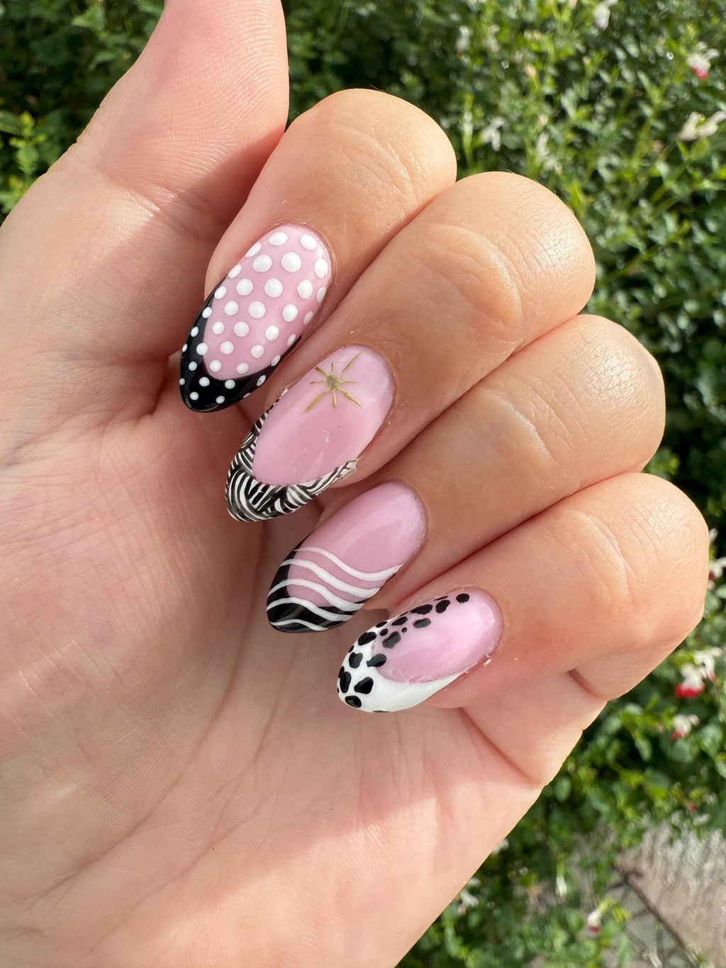 Elegant Black & White French Tip Press On Nails | Luxury Handmade False Nails reusable handmade nails - minimal press ons - gift for her