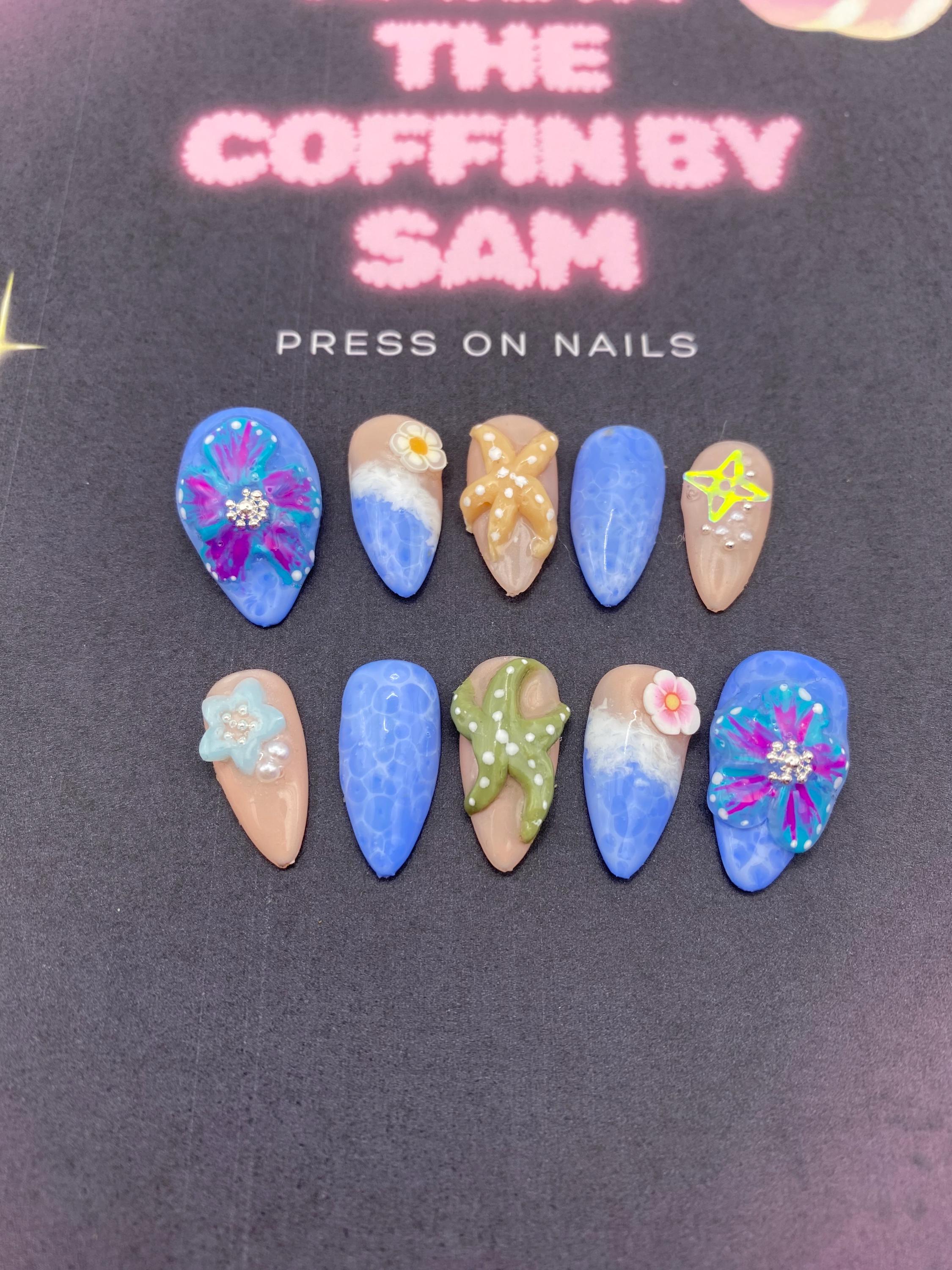 4d 3d press on nails - beach - holiday - sea life -unique nails - blue - starfish - flowers