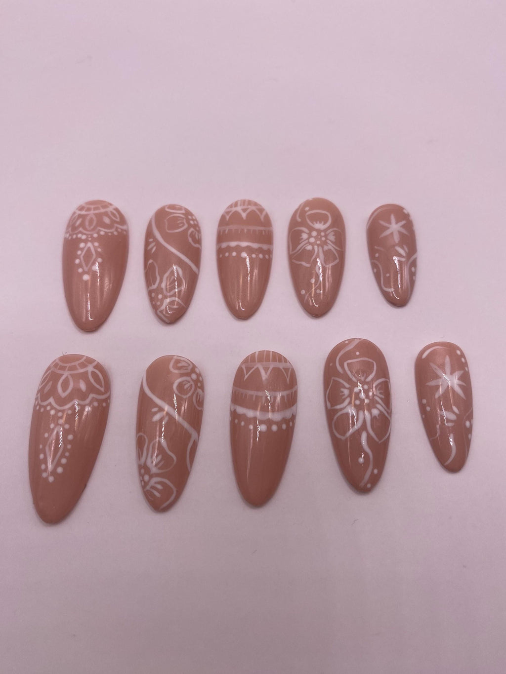 Boho summer press on nails - Neutral fake nails - summer nail art set - reusable handmade nails - clean girl press on - gift for her
